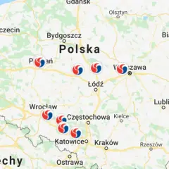 Mapa Polski z zaznaczonymi płatnymi odcinkami autostrad i symbolami opłat.