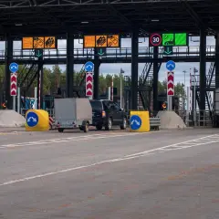 Czy na autostradzie A2 można płacić gotówką? Sprawdź, gdzie tak!