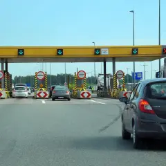 Ile kosztują bramki na autostradzie A1? Sprawdź opłaty i płatności