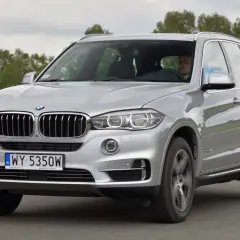 BMW X5: Ile kosztuje naprawdę? Ceny, utrzymanie, usterki