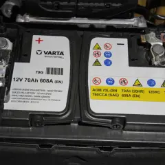 Akumulator Varta AGM 12V 70Ah. Czy agm można ładować zwykłym prostownikiem? Tak, ale z uwagą na parametry.
