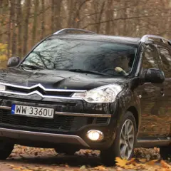 Citroen C-Crosser: Japoński SUV z francuskim znaczkiem? Warto kupić?