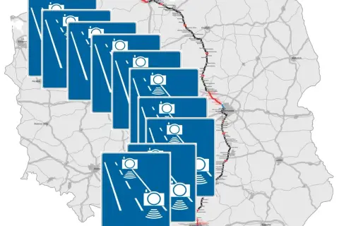 Znaki odcinkowy pomiar prędkości pomorskie na mapie Polski. System monitoruje ruch na drogach.