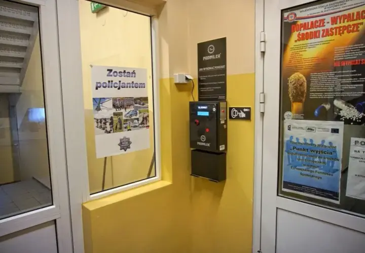 Czy badanie alkomatem na policji jest darmowe? Poznaj swoje prawa
