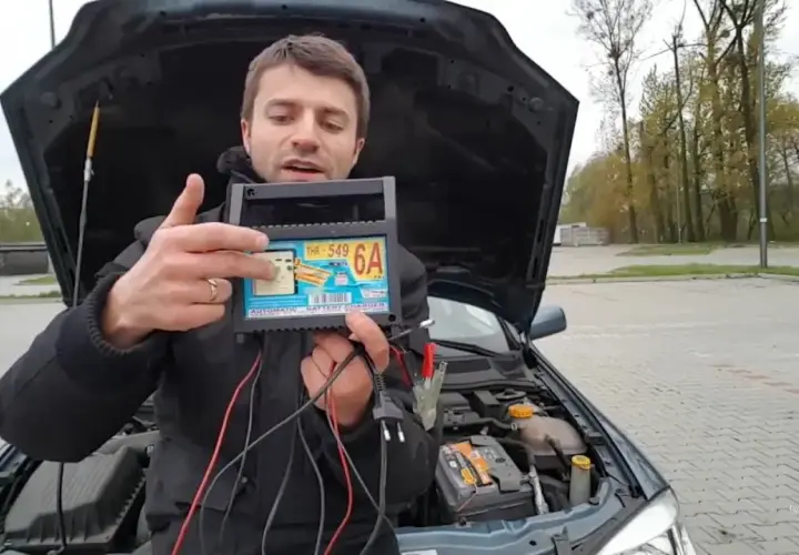 Jak szybko naładować akumulator bez prostownika i uniknąć problemów