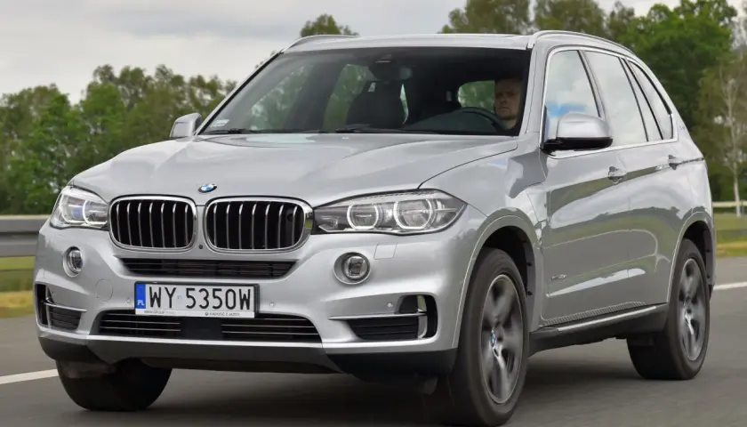 BMW X5: Ile kosztuje naprawdę? Ceny, utrzymanie, usterki