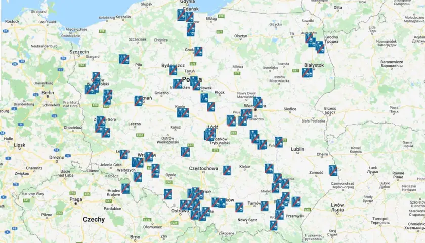 Mapa Polski i okolic z zaznaczonymi miejscami, gdzie są odcinkowe pomiary prędkości.