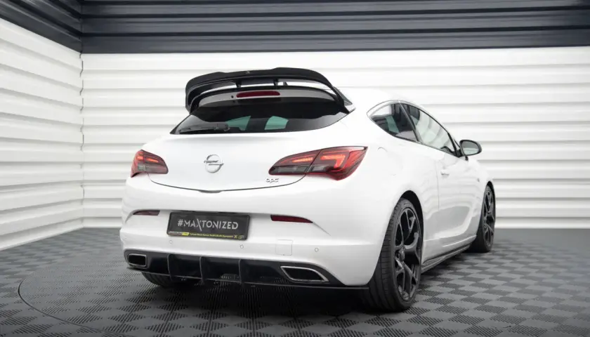 Opel Astra J OPC: Ostatni hot hatch? Usterki, koszty, tuning
