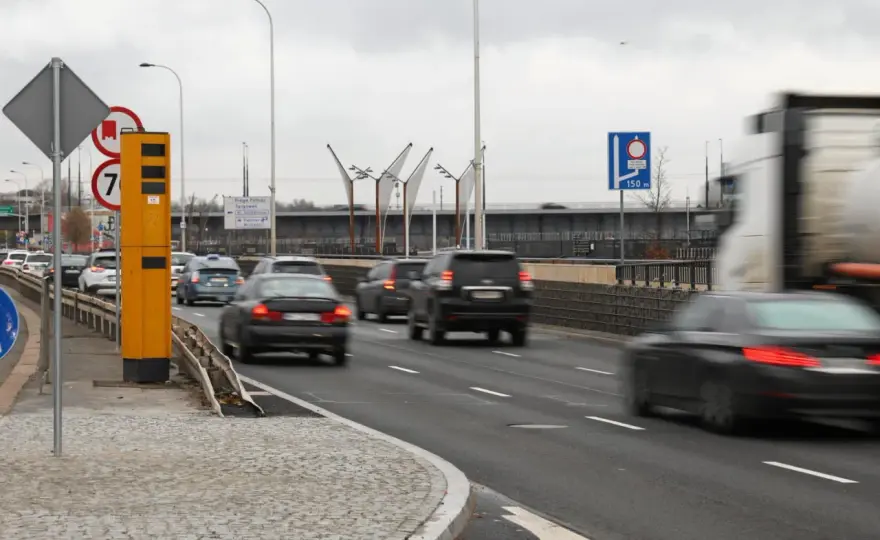Od ilu łapie fotoradar - Poznaj progi wyzwolenia i margines błędu