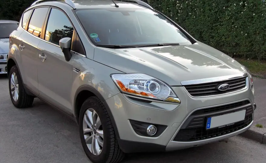Ford Kuga wymiary - czy zmieści się w Twoim garażu?