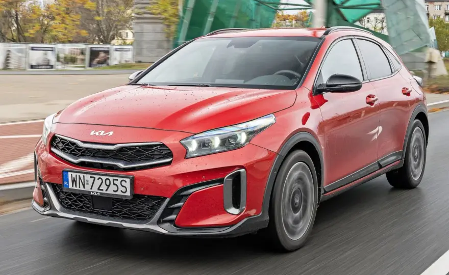 Kia XCeed cena 2026: Jak kupić taniej? Cennik, promocje, używane.