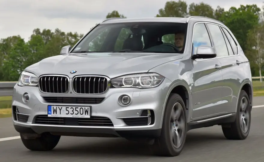 BMW X5: Ile kosztuje naprawdę? Ceny, utrzymanie, usterki