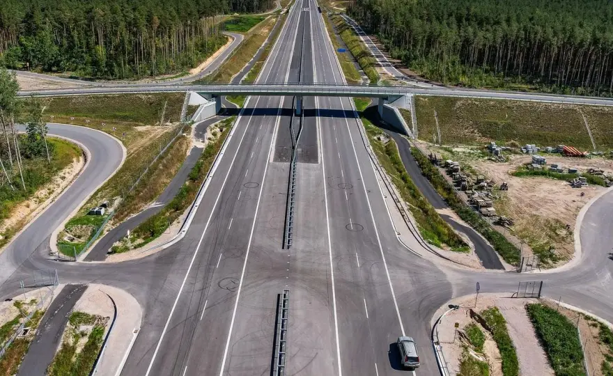 Ile autostrad jest w Polsce? Zaskakujące fakty i liczby, które musisz znać