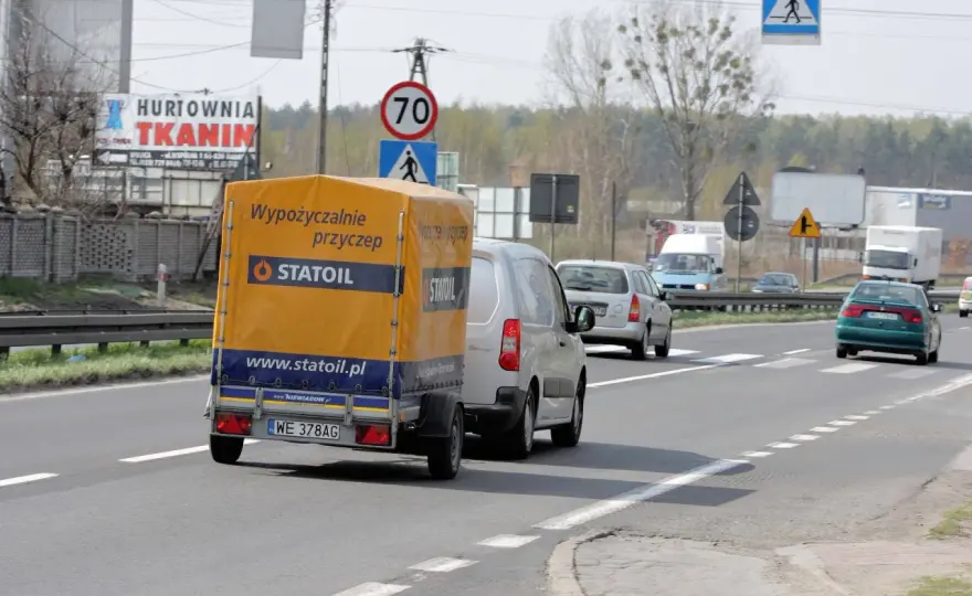 Ile autobus może jechać na autostradzie - Kiedy wolno 100 km/h?