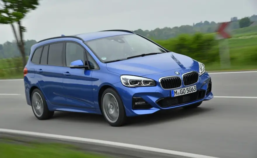 BMW Seria 2: Pełny przewodnik silniki, ceny, awarie. Czy warto?