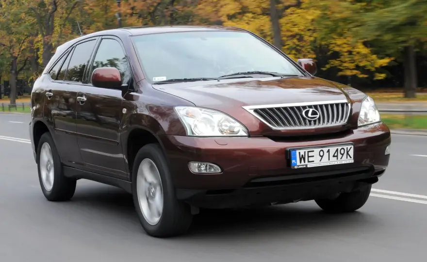 Lexus RX 300 używany: Wady, zalety, koszty. Czy to auto dla Ciebie?