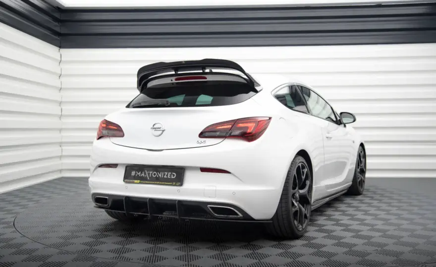 Opel Astra J OPC: Ostatni hot hatch? Usterki, koszty, tuning