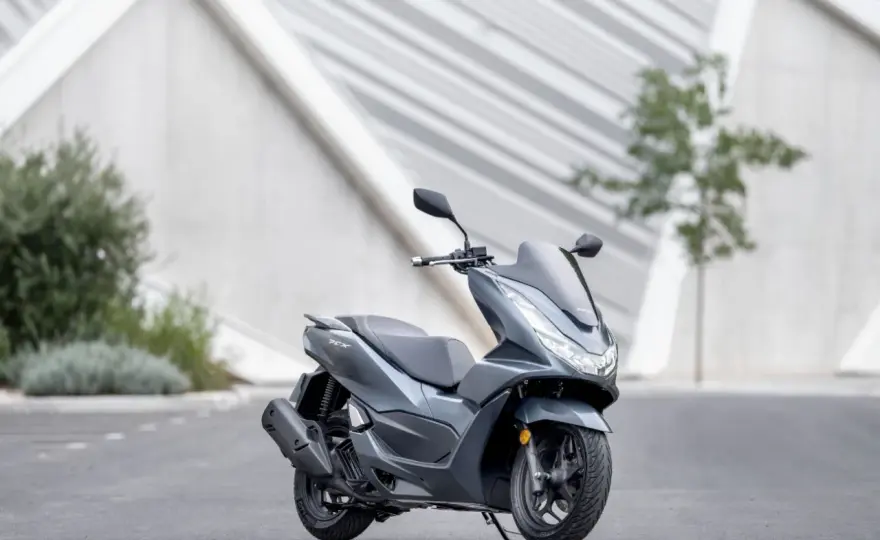 Honda PCX 125 cena: Nowy, używany, koszty. Ile naprawdę zapłacisz?