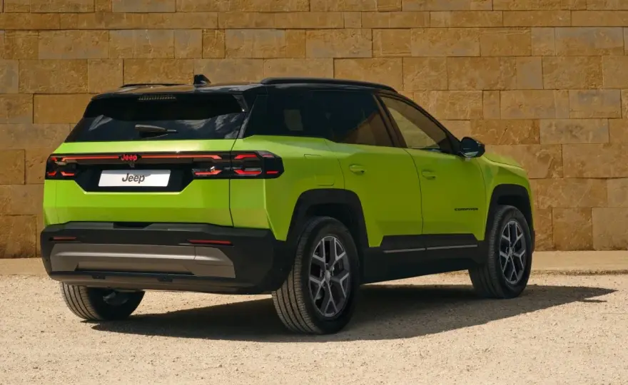 Nowy Jeep Compass 2026: Cennik od 139 tys. zł! Sprawdź, co zyskasz