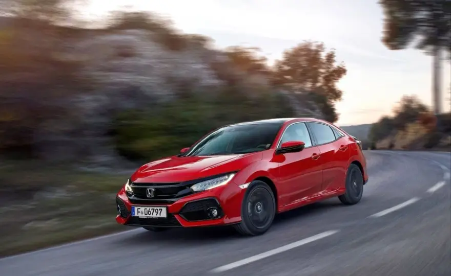 Używana Honda Civic X: Silniki, usterki, ceny. Czy to dobry wybór?