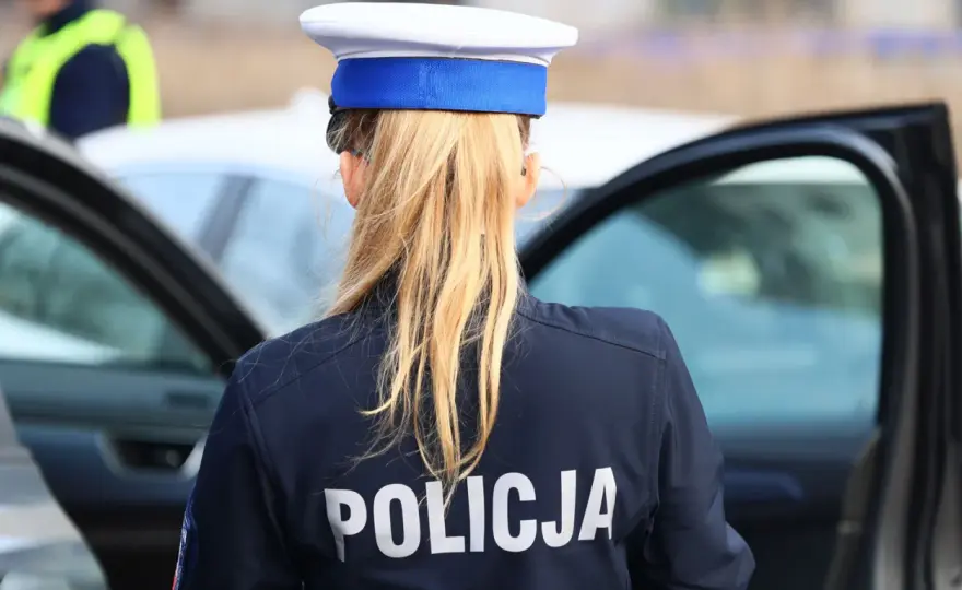 Ile pkt za pasy - Sprawdź, kiedy grozi Ci nawet 8 punktów karnych