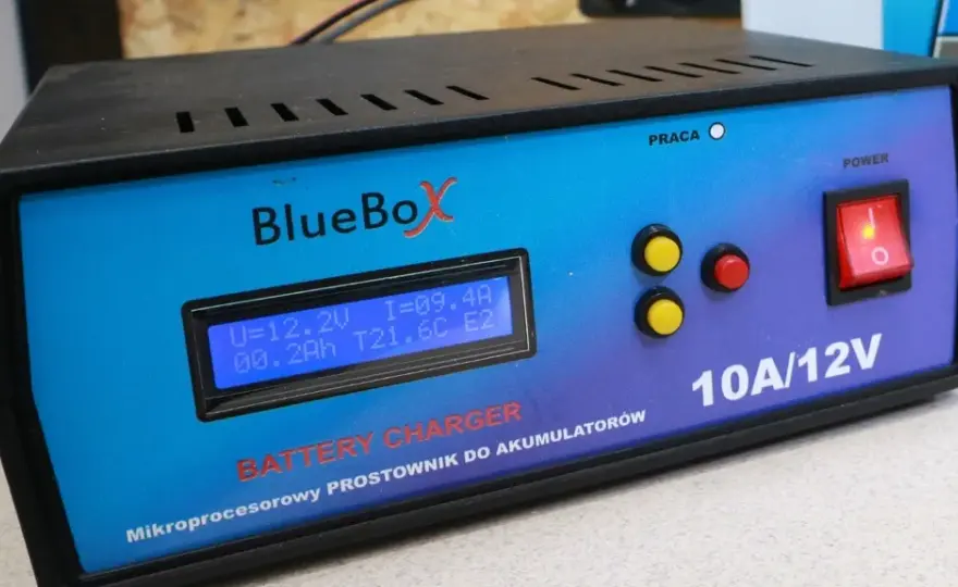 Gdzie kupić prostownik Blue Box? Sprawdź najlepsze opcje online