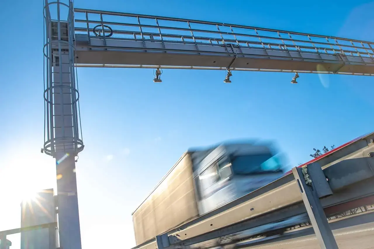E toll na których autostradach - uniknij nieprzyjemnych opłat