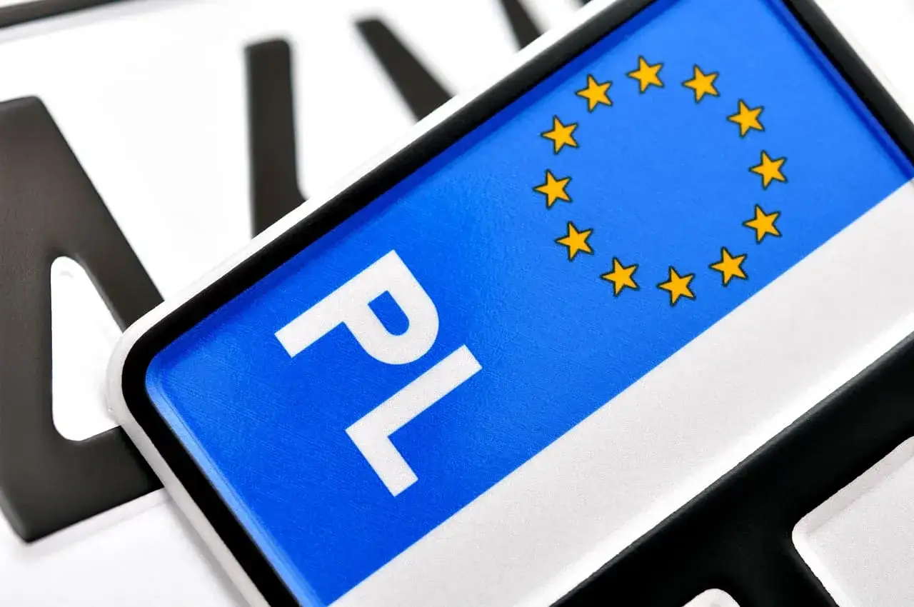 polski mandat brak tablic rejestracyjnych