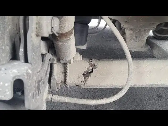 Zdjęcie Jak zaslepic silownik w naczepie - skuteczne rozwiązanie na awarię