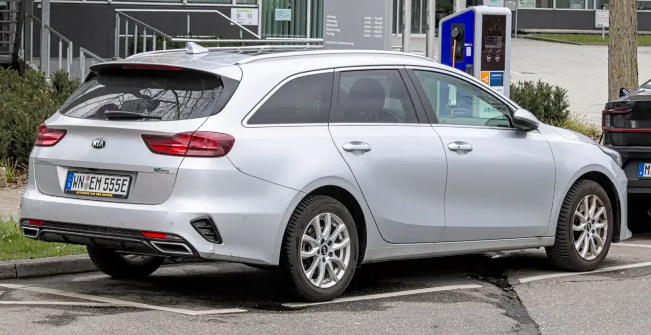Kia Ceed III hatchback i kombi 2021