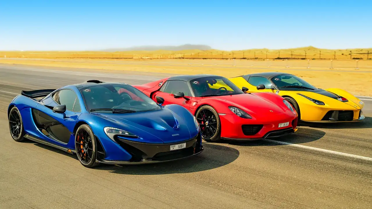Porsche 918 Spyder vs LaFerrari vs McLaren P1 side by side