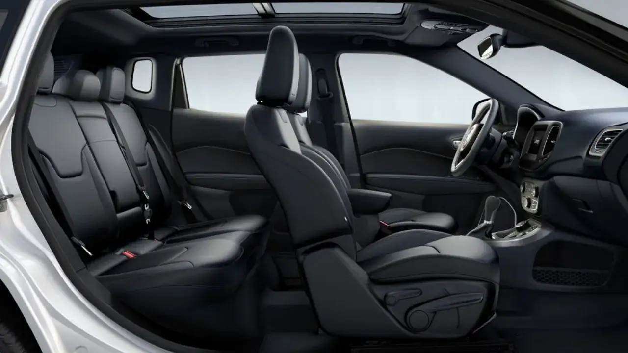 Jeep Compass Altitude wnętrze