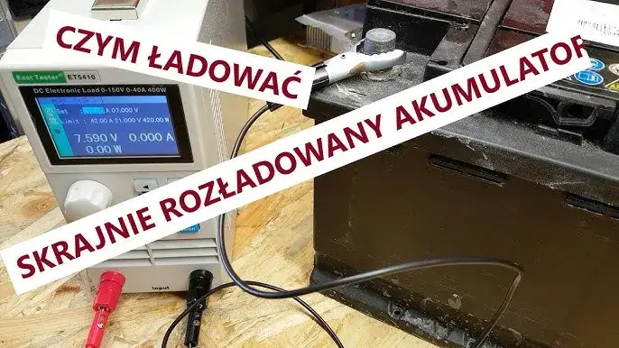 Zdjęcie Jak oszukać prostownik automatyczny i uratować rozładowany akumulator